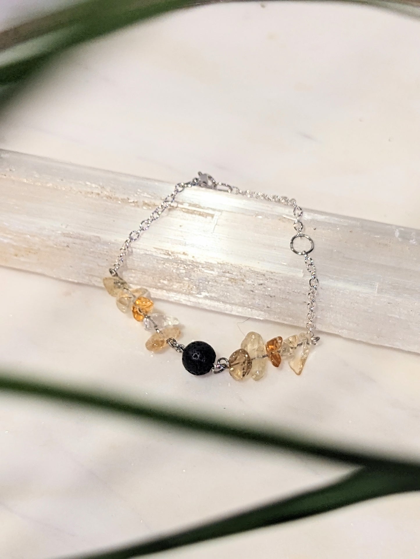 Golden wings bracelet